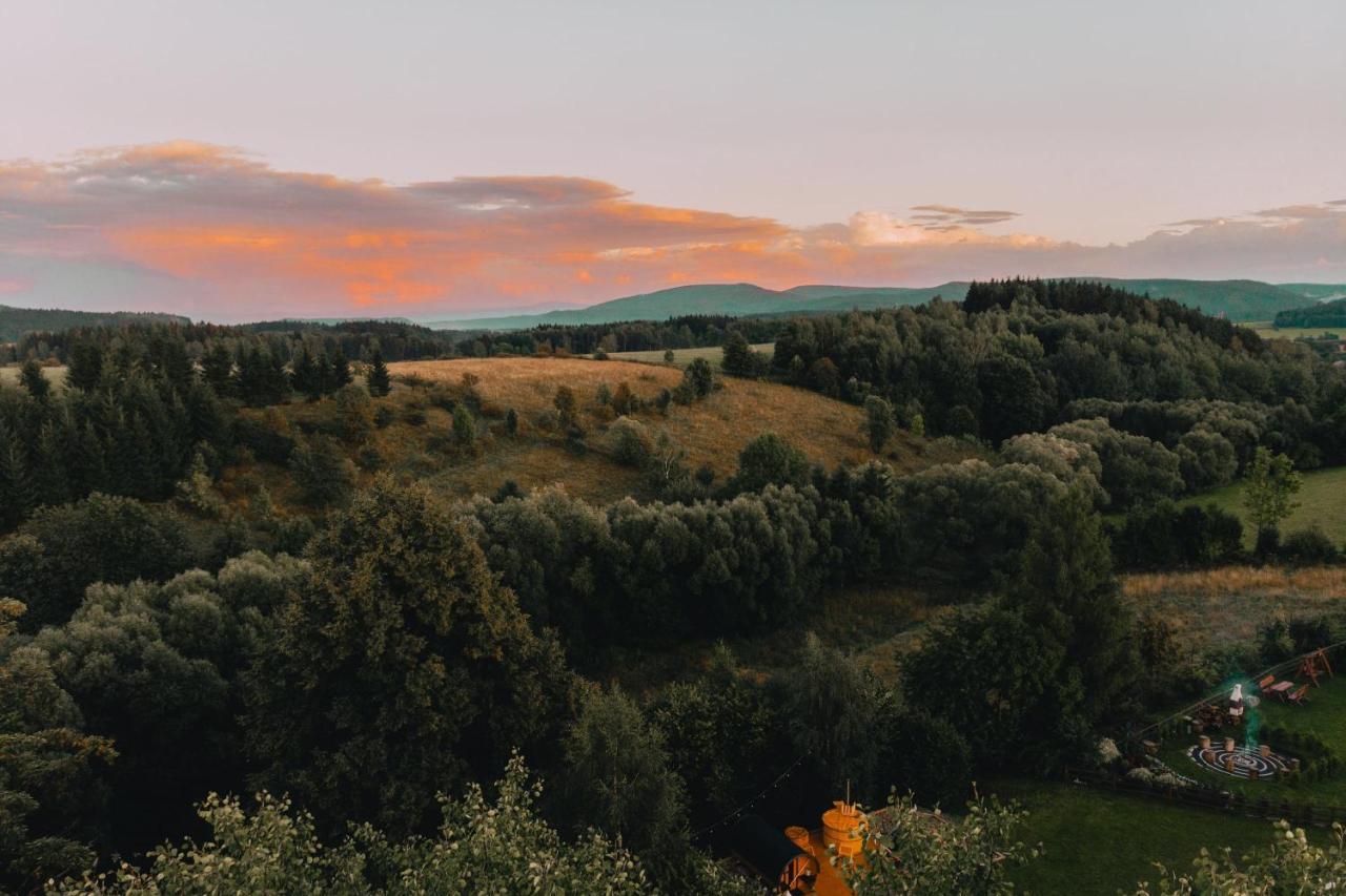 Jeleni Jar Apartamenty Душники-Здруй Екстер'єр фото